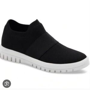 Blondo Florence Waterproof Slip On Shoes